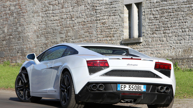 Lamborghini Gallardo LP560-4 MkII blanc 3/4 arrière gauche