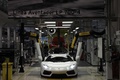 Usine Lamborghini - chaîne de montage Aventador debout 5