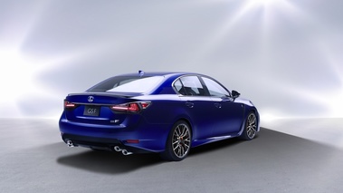 Lexus GS-F - Bleue - 3/4 arrière droit