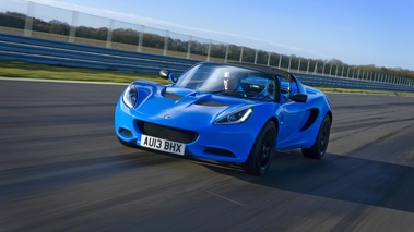 Lotus Elise S Club Racer bleu 3/4 avant gauche travelling penché 2