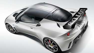 Lotus Evora GTE blanc 3/4 arrière gauche penché