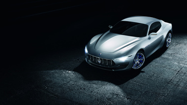 Maserati Alfieri Concept - 3/4 avant gauche