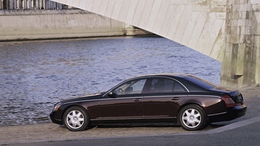 Maybach 57 noir 3/4 arrière gauche