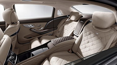 Maybach Mercedes S600 - Intérieur, places arrière