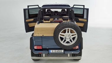 Mercedes Maybach G650 Landaulet bleu face arrière