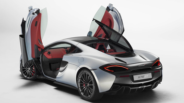 McLaren 570GT gris 3/4 arrière gauche ouvrants