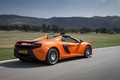 McLaren 650S Spider orange 3/4 arrière droit travelling