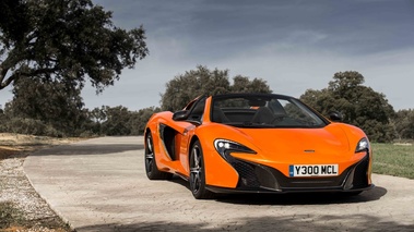 McLaren 650S Spider orange 3/4 avant droit