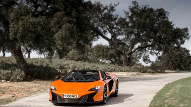 McLaren 650S Spider orange 3/4 avant gauche