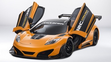 McLaren MP4-12C Can-Am Edition Concept - 3/4 avant gauche, portes ouvertes