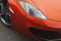 McLaren MP4-12C Spider orange phare avant