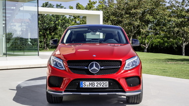 Mercedes-Benz GLE Coupé 450 AMG - Rouge - Face avant