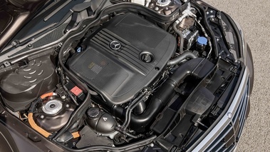 Mercedes Classe E 2013 - moteur hybride