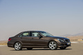 Mercedes Classe E break 2013 - rouge - profil droit