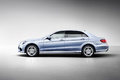 Mercedes Classe E LWB - light blue - profil gauche