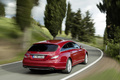 Mercedes CLS Shooting Brake - rouge - 3/4 arrière droit