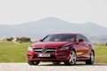 Mercedes CLS Shooting Break rouge 3/4 avant gauche