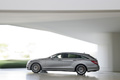 Mercedes CLS63 AMG Shooting Brake - gris - profil gauche