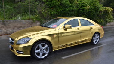 Mercedes dorées Festival de Cannes 2