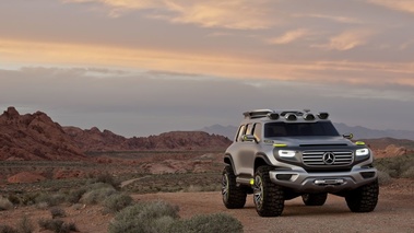 Mercedes Ener-G-Force Concept - 3/4 avant droit