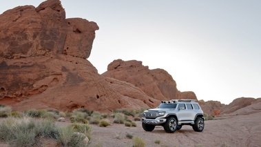 Mercedes Ener-G-Force Concept - 3/4 avant gauche