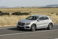 Mercedes GLA45 AMG - grise - 3/4 avant gauche