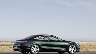 Mercedes S500 Coupé - vert - profil droit