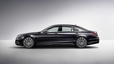 Mercedes S600 2014 - noire - profil gauche