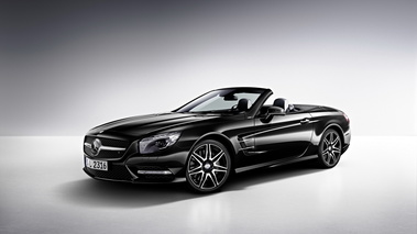 Mercedes SL400 - noire - 3/4 avant gauche