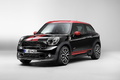 Mini Paceman JCW - rouge - 3/4 avant gauche