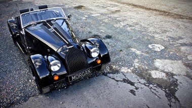 Morgan 4/4 75th Anniversary - noire - avant droit