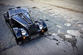 Morgan 4/4 75th Anniversary - noire - avant droit