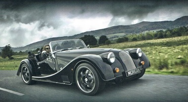 Morgan Plus 8 2012 - noire - 3/4 avant droit