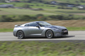 Nissan GT-R 2012 - Grise - profil droit, dynamique