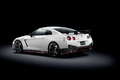 Nissan GT-R Nismo - blanche - 3/4 arrière gauche