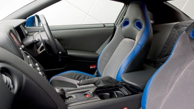 Nissan GT-R Track Pack - bleue - habitacle