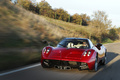 Pagani Huayra bordeaux 3/4 avant gauche travelling