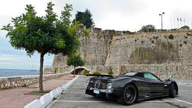 Pagani Zonda F Roadster carbone 3/4 arrière droit