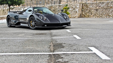 Pagani Zonda F Roadster carbone 3/4 avant droit 3