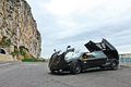 Pagani Zonda F Roadster carbone 3/4 avant gauche ouvrants