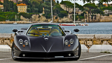 Pagani Zonda F Roadster carbone face avant 3