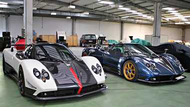 Usine Pagani - Zonda Cinque Roadster & Tricolore 3/4 avant droit