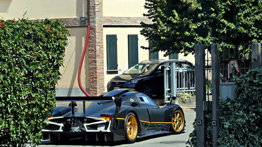 Usine Pagani - Zonda R 3/4 arrière droit