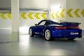 Porsche 911 Carrera 4S Facebook - bleue - 3/4 arrière gauche