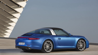 Porsche 911 Targa 4 - bleue - 3/4 arrière droit 2