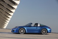 Porsche 911 Targa 4 - bleue - profil gauche