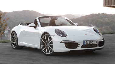 Porsche 991 Carrera 4S Cabriolet blanc 3/4 avant droit 2