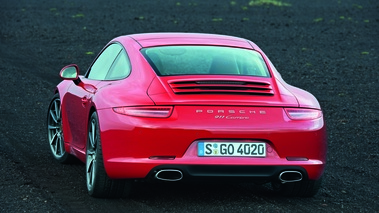 Porsche 991 Carrera rouge 3/4 arrière gauche