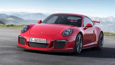 Porsche 991 GT3 rouge 3/4 avant gauche penché