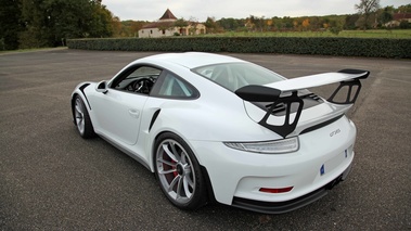 Porsche 991 GT3 RS blanc 3/4 arrière gauche